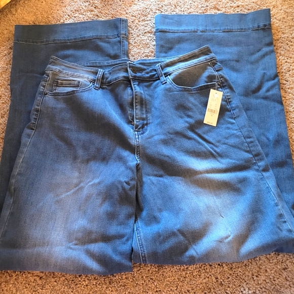 NWT NY&C wide leg jeans - Picture 1 of 2